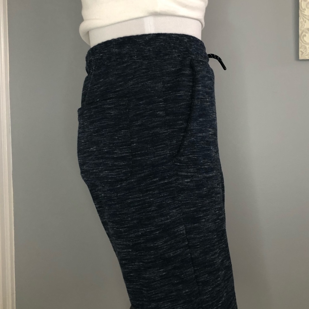 Heather Navy Drawstring Long Sweatshort - Picture 5 of 9